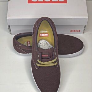 Globe Winslow Burgundy Chambray Skate Shoes Size 8